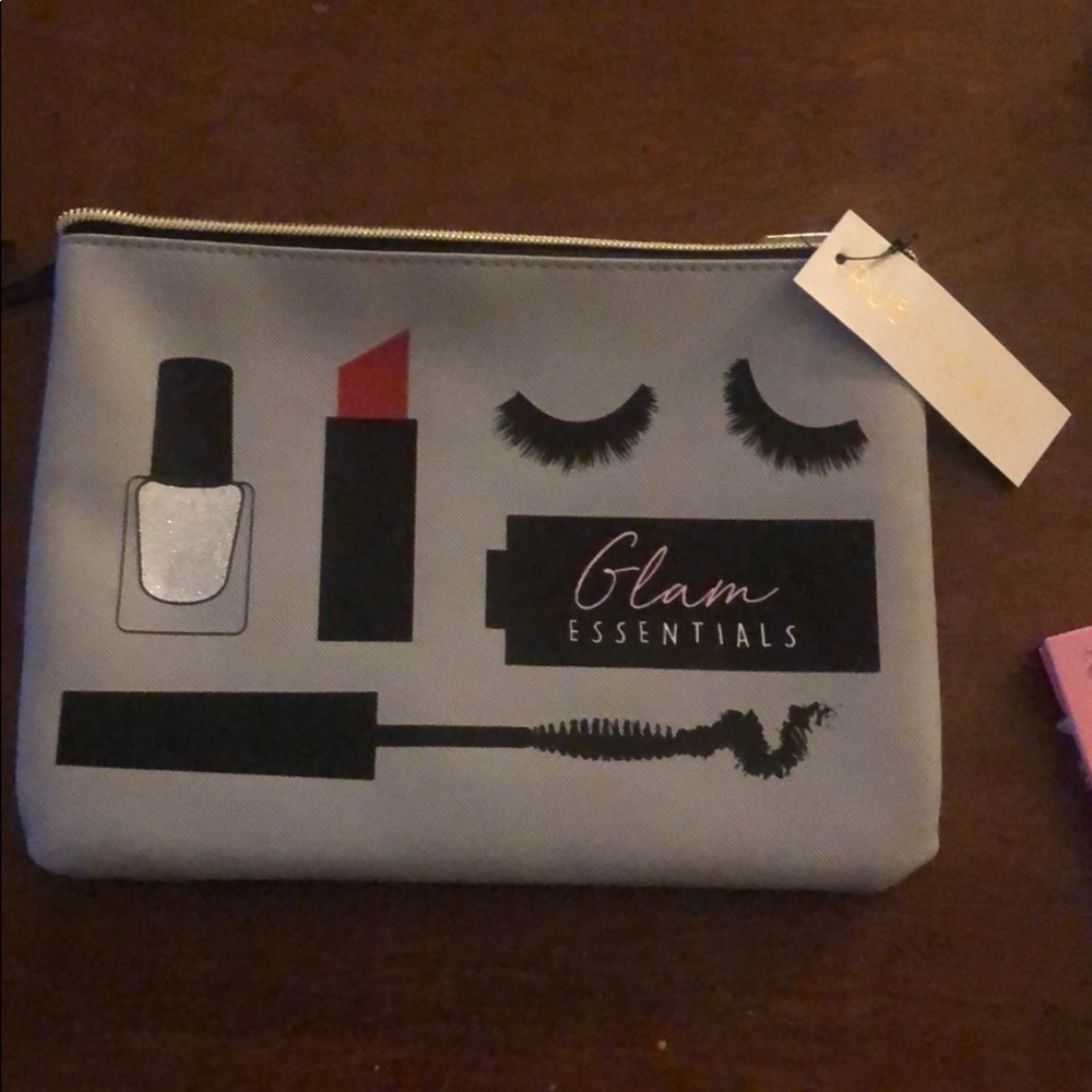 Ruby + Cash Makeup Pouch
